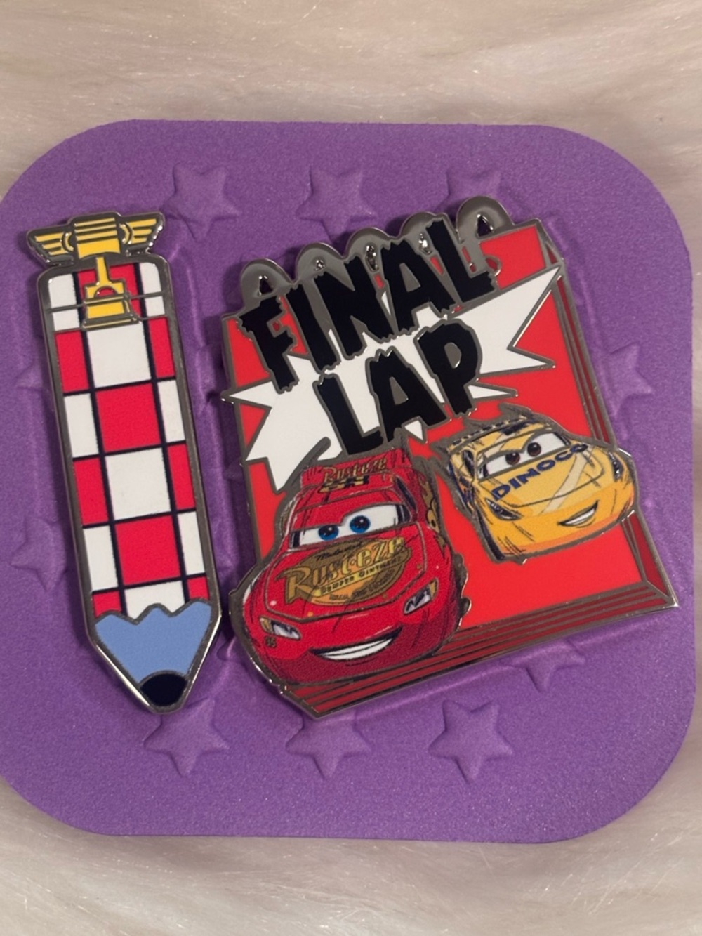 Disney Pixar Pencil & Notepad Blind Box Pin Set - Cars Lightning McQueen
